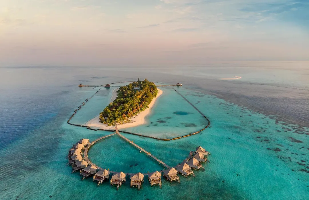 Komandoo Island Resort & Spa (Adults Only)-1
